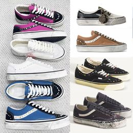 Free Shipping Designer Classic Pearlized Canvas Shoes Men Sneakers Women Old Skools Shoes Pearl Retro Skate Flats Scarpe Plate-forme Trainers Casual Shoes 1083 - djzhucl