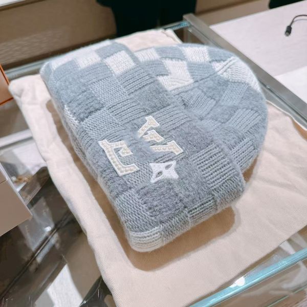 Designer Bean Hat Women Woolen Hat Fisherman Hat Luxury Classic Fashion Winter Wool Warm Belt Box Gift VVX - Fashion Collection - djzhucl