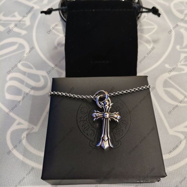 chrome Necklace Bold Letter Cross Women chromes Necklaces Designer Brand Flower Pendant Chain Men chromed Jewelry Necklace A2Fr - Jewelry - djzhucl